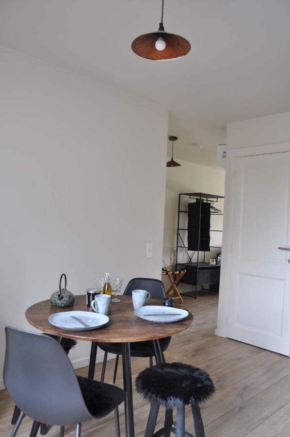 Bed En Bezem Bed and Breakfast Laarne Εξωτερικό φωτογραφία