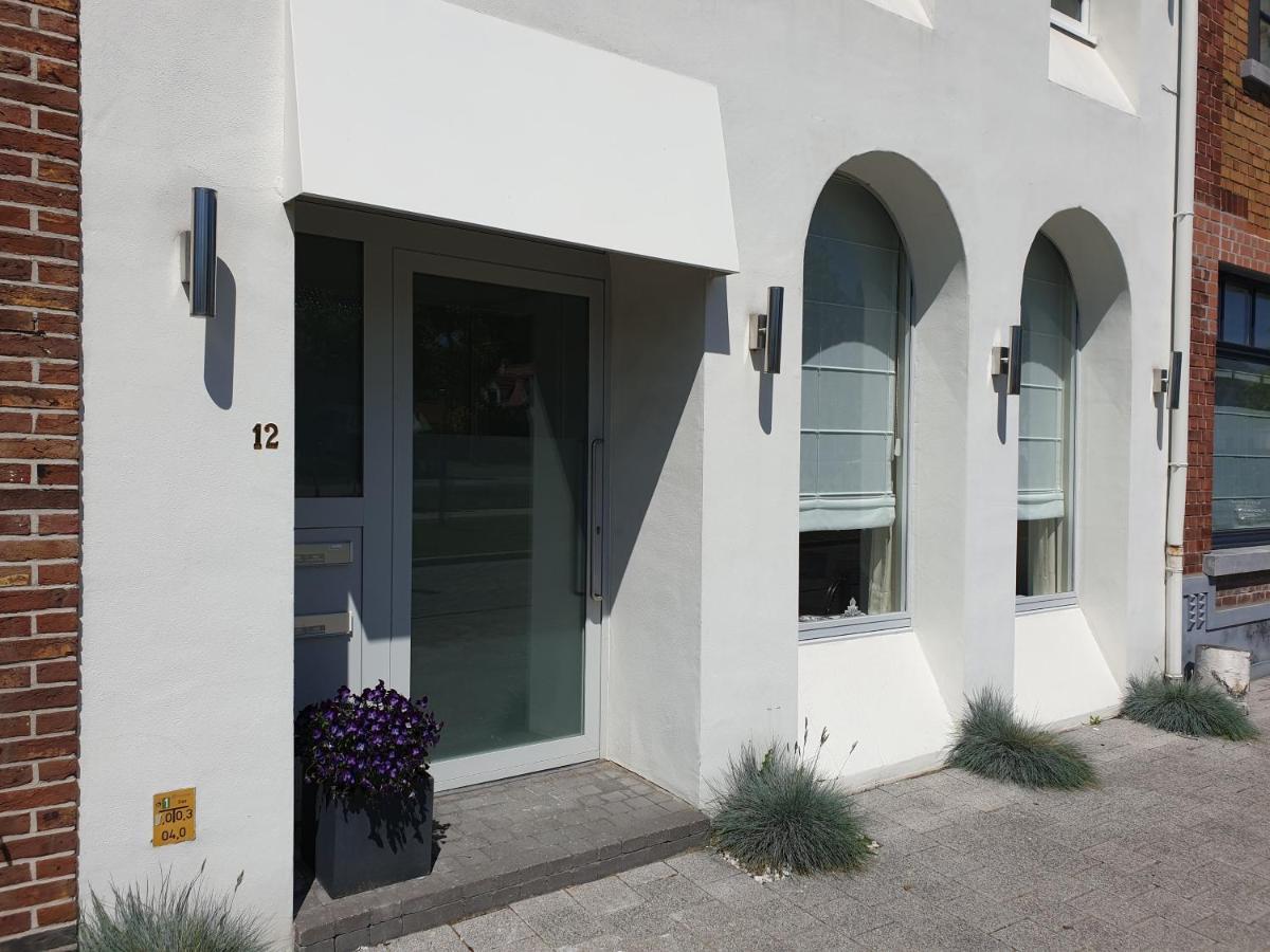 Bed En Bezem Bed and Breakfast Laarne Εξωτερικό φωτογραφία