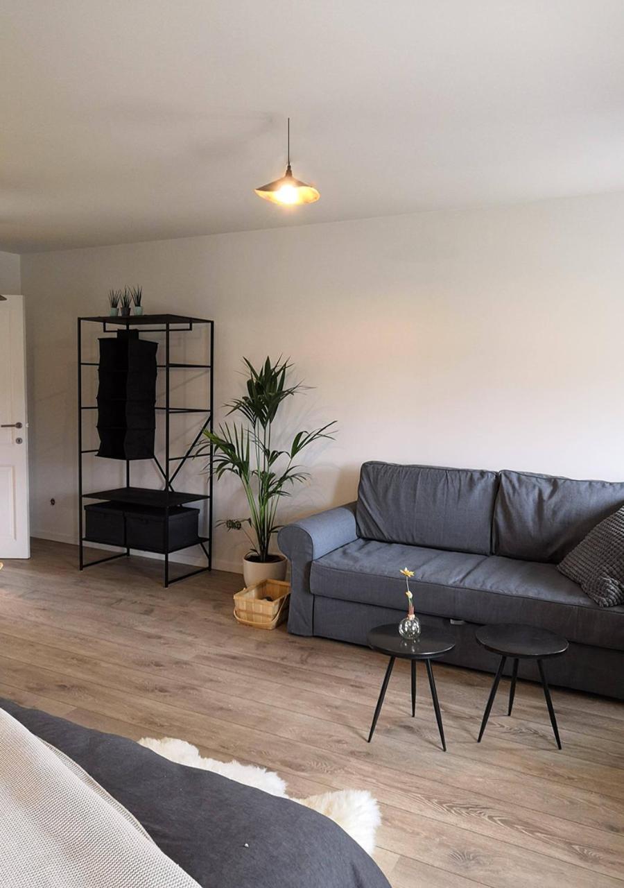 Bed En Bezem Bed and Breakfast Laarne Εξωτερικό φωτογραφία